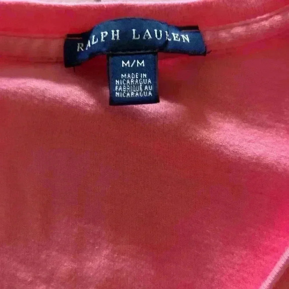Ralph Lauren Pink V- neck T-Shirt. Medium. Preowned. 100% Cotton. - Picture 3 of 3